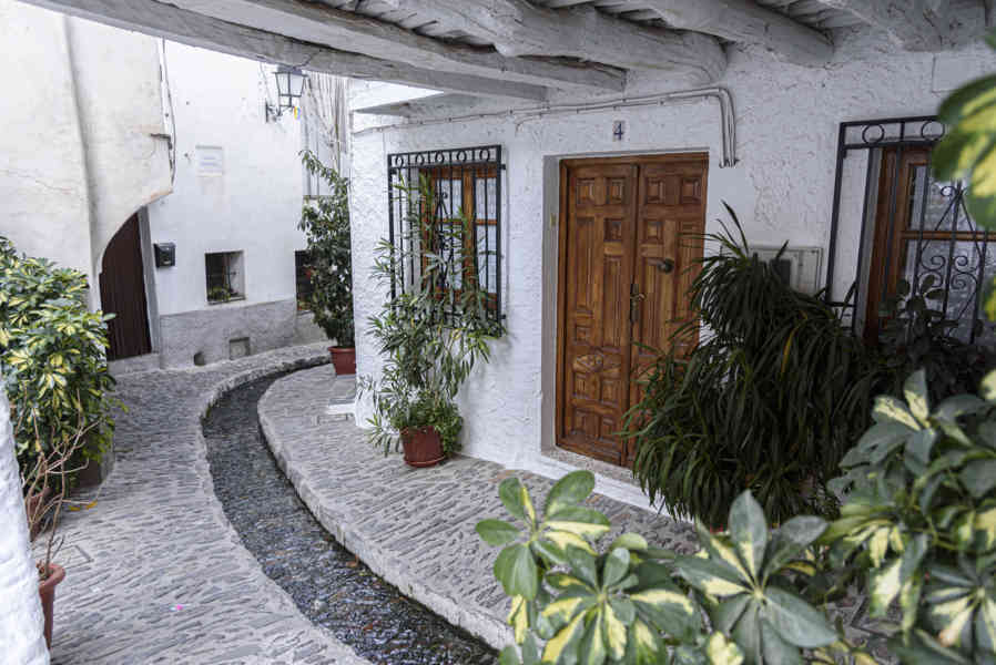 Granada - la Alpujarra 085 - Pampaneira.jpg